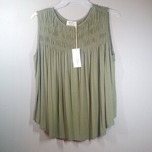 Allie Rose Women's Olive Green  Sleeveless Top Size Medium